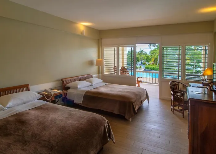 Plantation Bay A Real With A Real Lapu-Lapu City