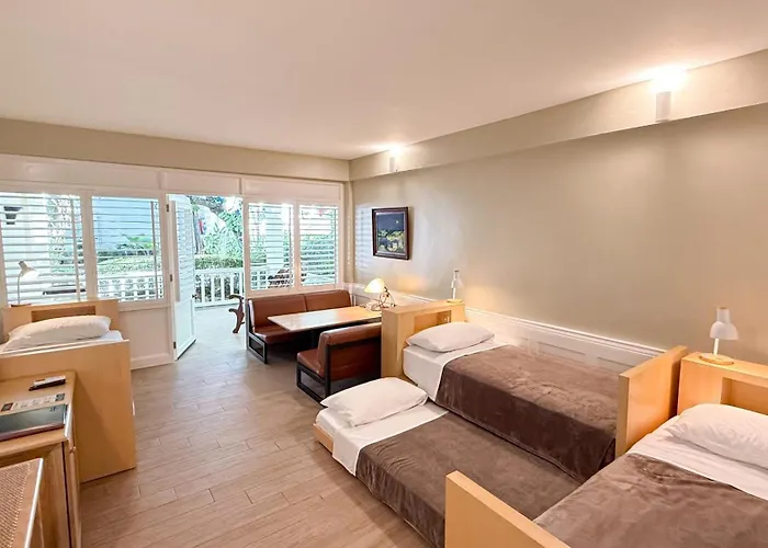Plantation Bay A Real With A Real 리조트 막탄